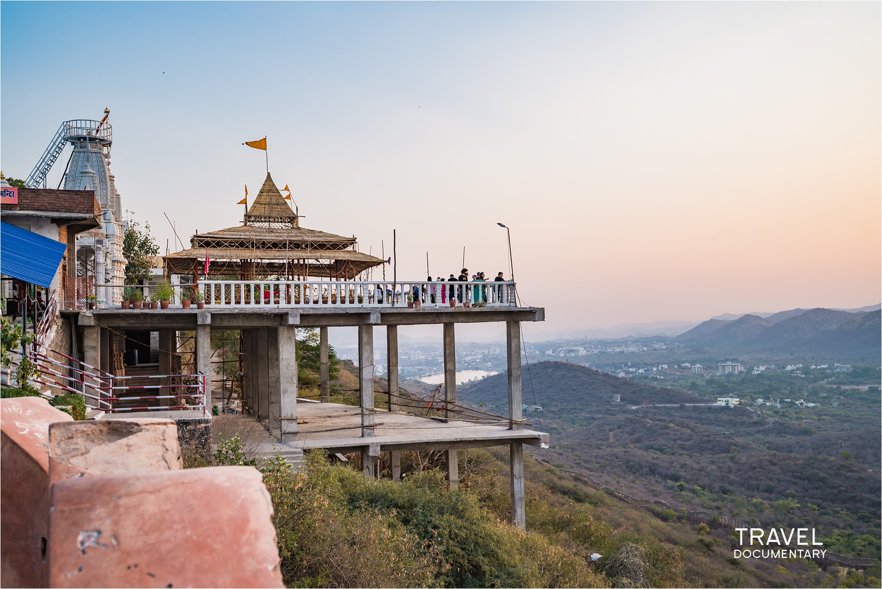 Udaipur_Rajasthan_Machhala_Hill_Temple_Sunset_India_travels_0008.jpg